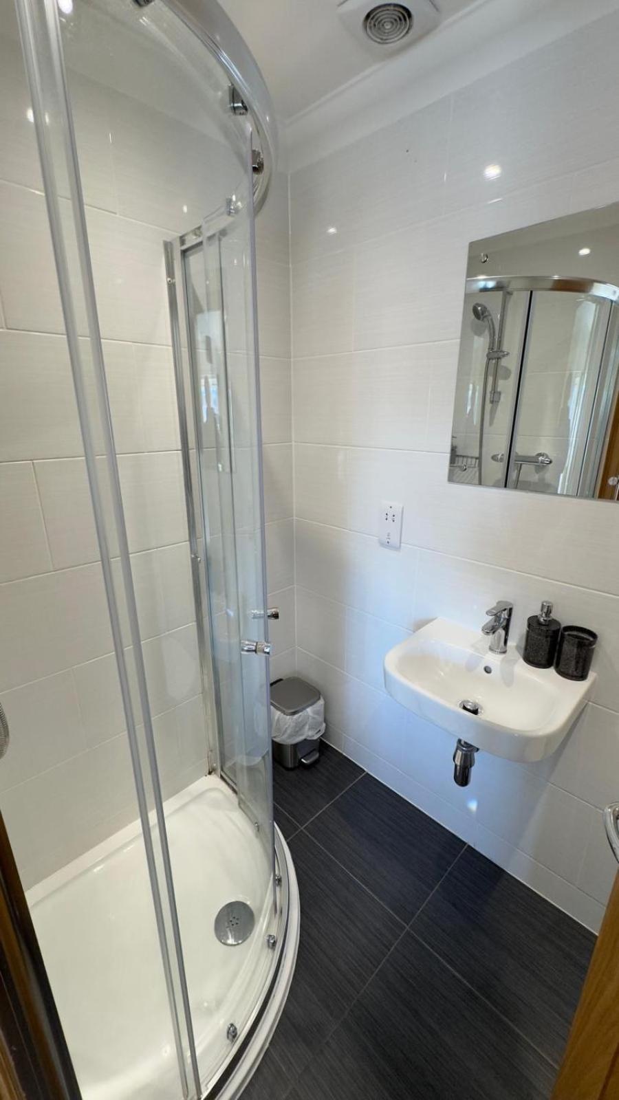 The Waverley Inn Holiday Homes Ίνβερνες Εξωτερικό φωτογραφία